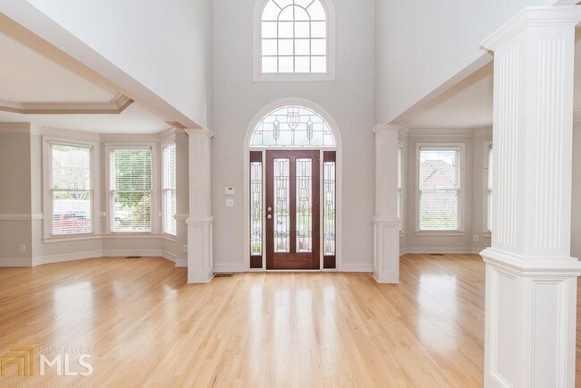 Building Photo - 6320 Deerwoods Trail