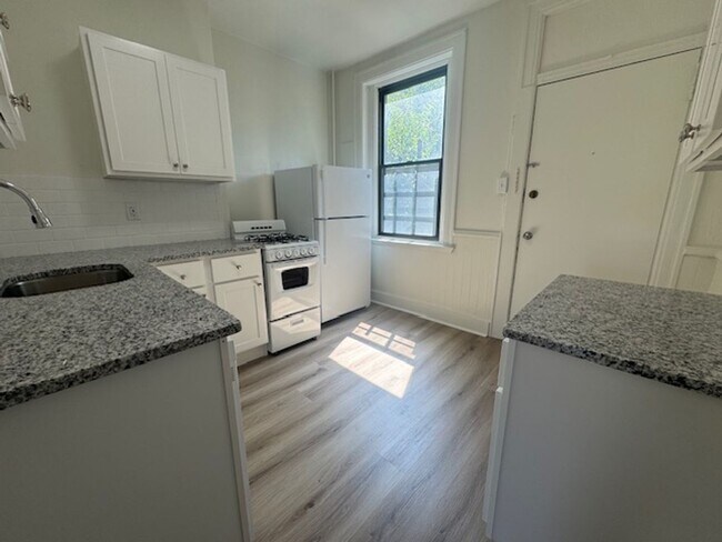 Building Photo - 5106 Baum Blvd