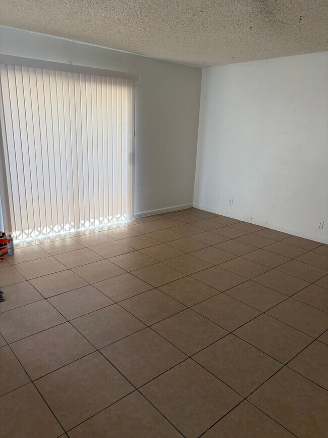 Building Photo - 2762 Sidewinder Ln