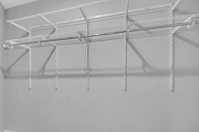 Building Photo - Luxury Treetop Penthouse