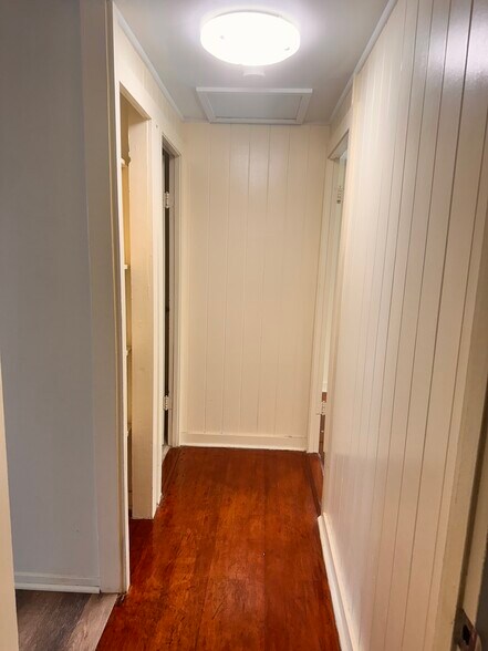 Hallway - 1910 Naio St