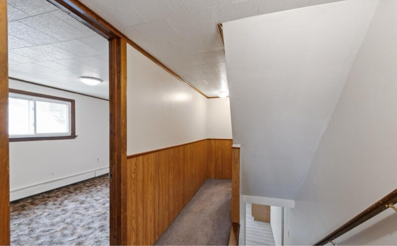 Building Photo - 412 Grove St