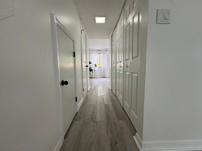 Building Photo - 5585 Hecate Ct