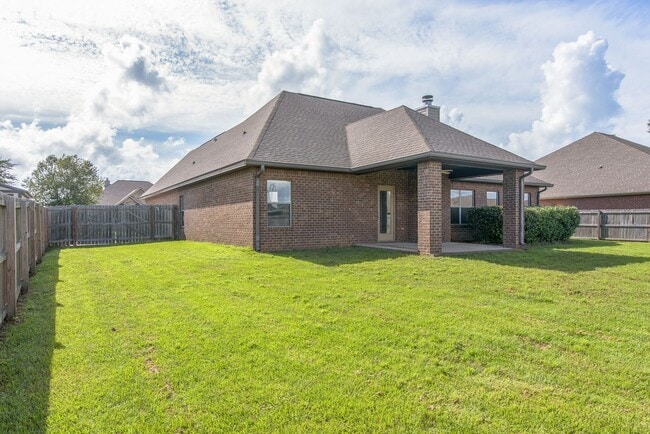 Building Photo - Spacious 4-Bedroom Home - Winners Gait