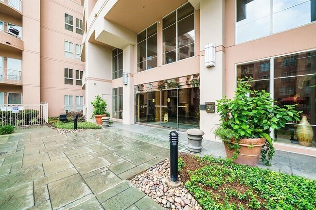 Building Photo - 3505 Sage Rd