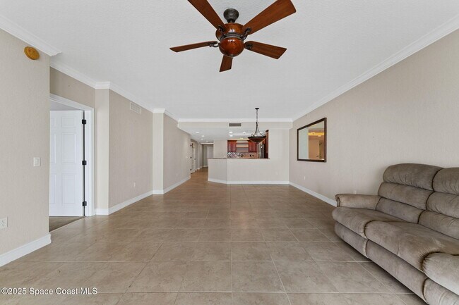 Building Photo - 480 Sail Ln