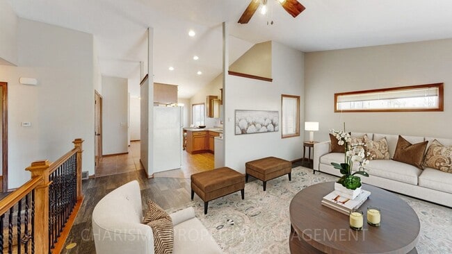 Building Photo - BEAUTIFUL 4 BD, 2 BA TOWNHOME WITH A FULLY EQUIPED KITCHEN, VAULTED CEILINGS, FIREPLACE, ATTACHED...