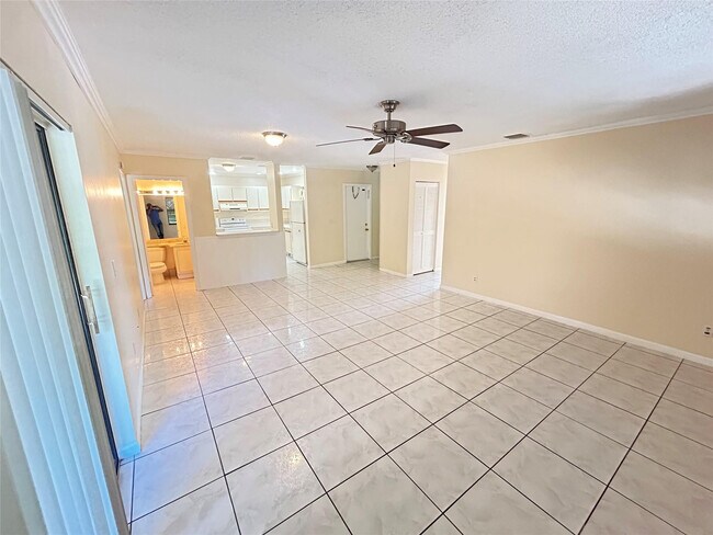 Building Photo - 3571 NW 94th Ave