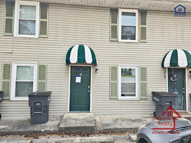 Primary Photo - 1586 Virginia Ave