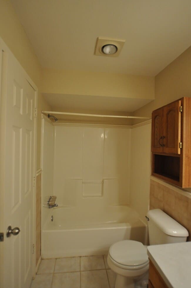 Building Photo - 3 Bedroom for rent in Lindale! Tour Today!