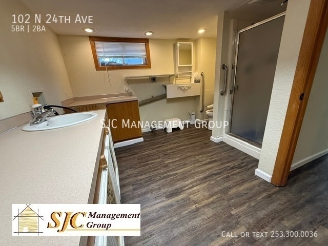 Building Photo - 102 N 24th Ave