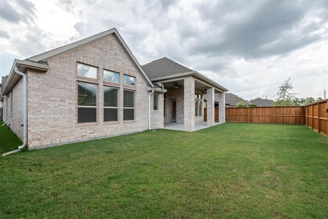 Building Photo - 28225 Beckwood Dr
