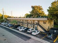 Building Photo - 1151 NE 17th Ct