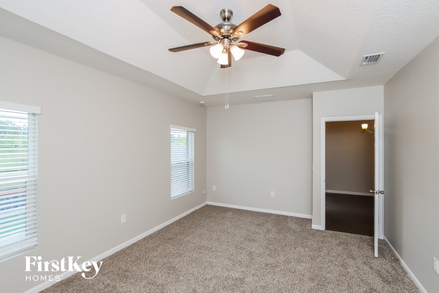 Building Photo - 1224 Dillard Dr SE