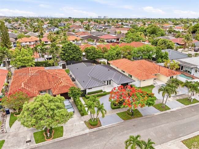Building Photo - 881 NW 133rd Ave