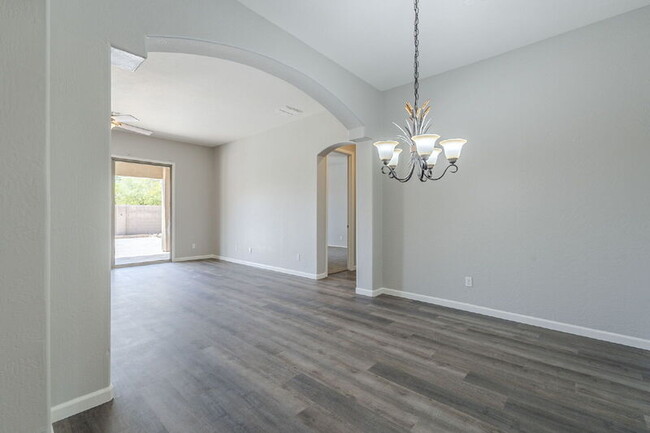 Building Photo - 2951 E Riviera Pl