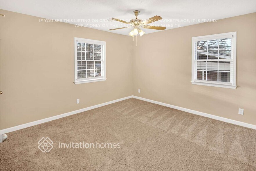 Building Photo - 1223 Yuma St
