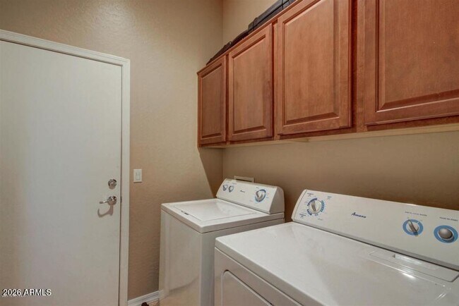 Building Photo - 1434 W Homestead Ct