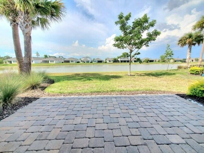 Building Photo - 16087 Ivy Rdg Ct