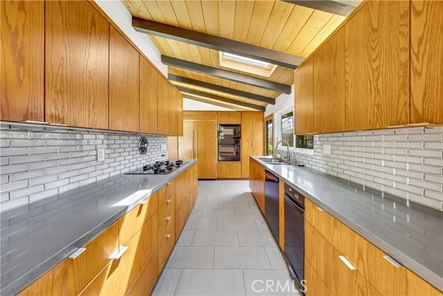 Building Photo - 16439 Kingsbury St