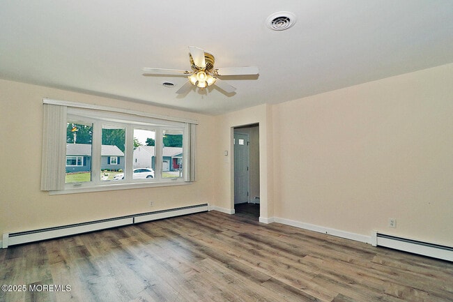 Building Photo - 43 Whitmore Dr
