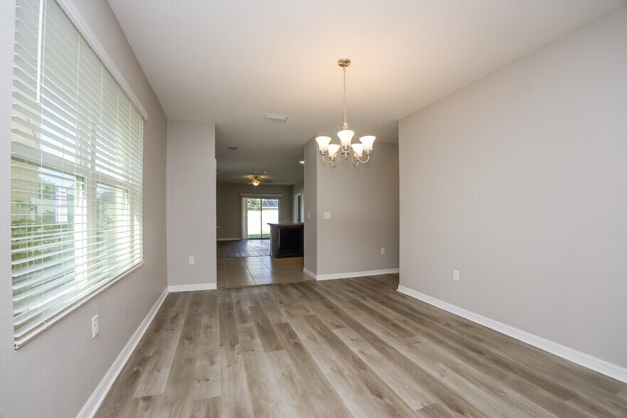 Building Photo - 10220 Mangrove Well Rd