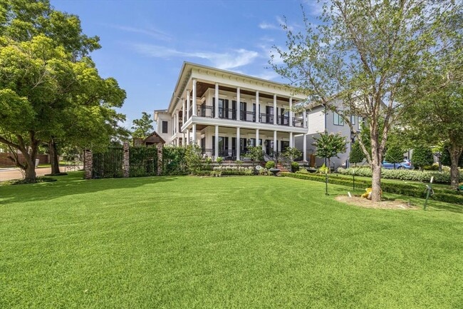 Building Photo - 4536 Mimosa Dr