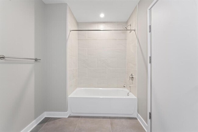 Building Photo - 475 Communipaw Ave