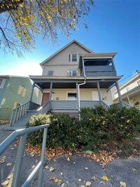 Building Photo - 31-33-33 Elmer St