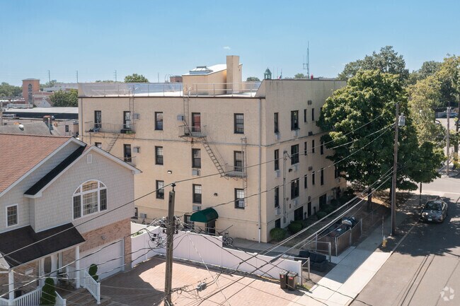 Rear - 214 Linden Ave