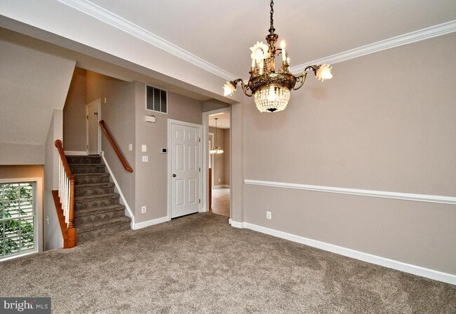 Building Photo - 2304 Lennon Ln