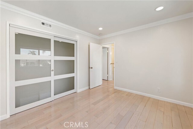 Building Photo - 15406 Lull St