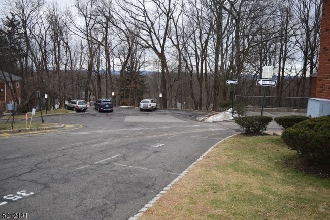 Building Photo - 2467 NJ-10