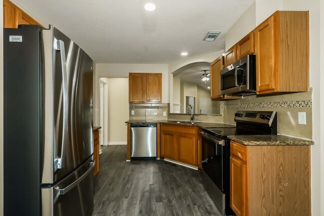 Building Photo - 10714 Estelle Cir