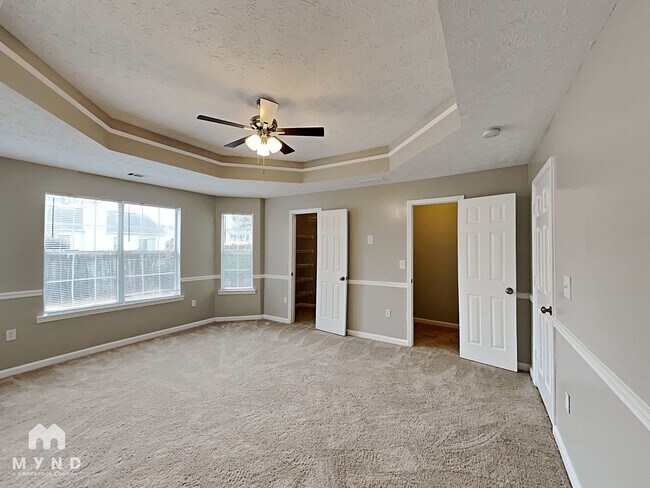 Building Photo - 3600 Clearview Dr