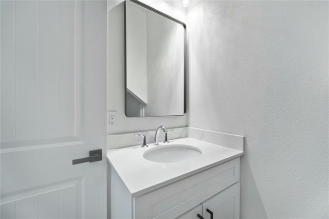 Building Photo - 6234 Dewitt St