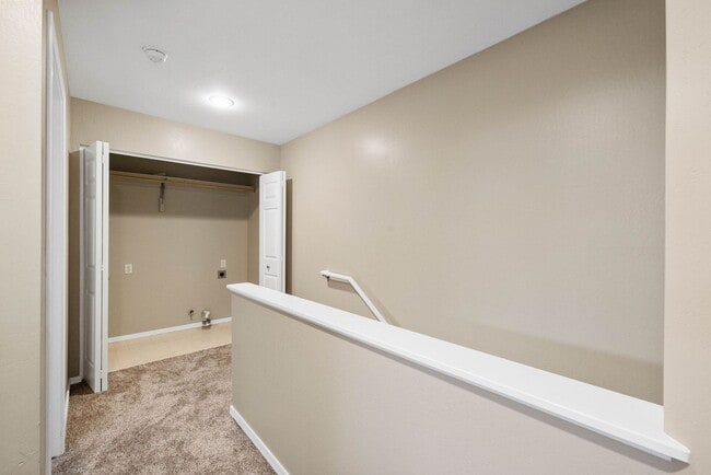 Building Photo - 741 Gail Gardner Way