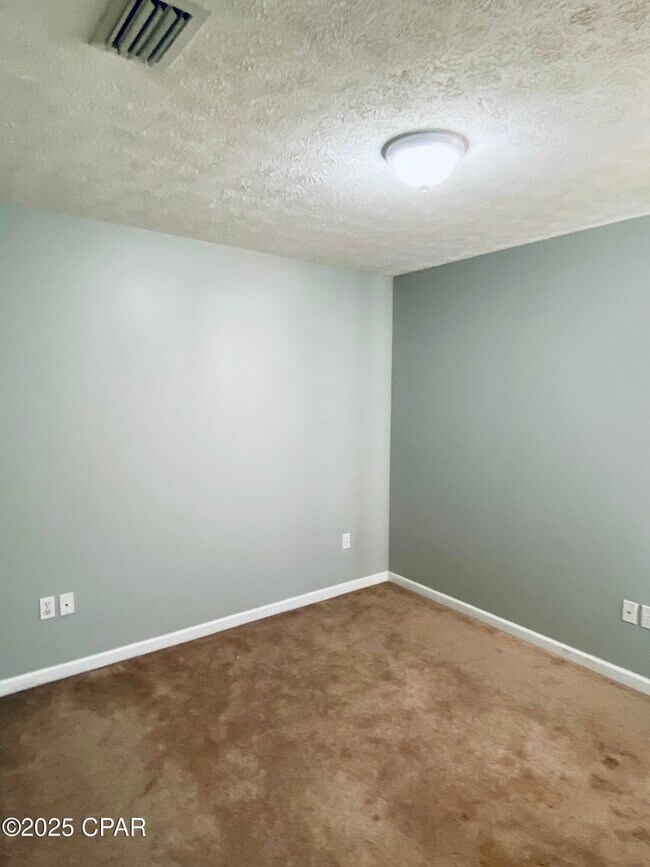 Building Photo - 11716 Cabana Ct