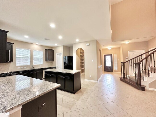Building Photo - 1422 Laura Hills Ln