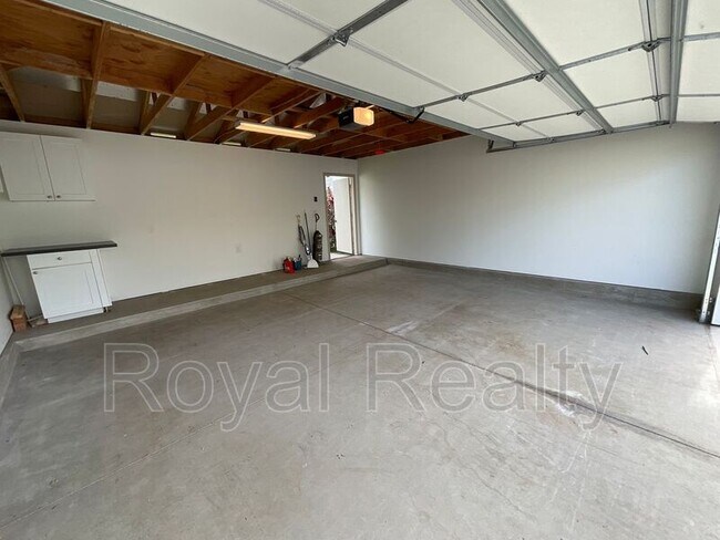 Building Photo - 91-1355 Kaileolea Drive