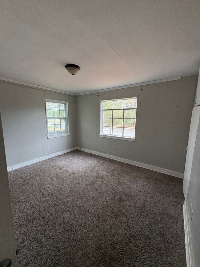 Building Photo - 3963 S Court St