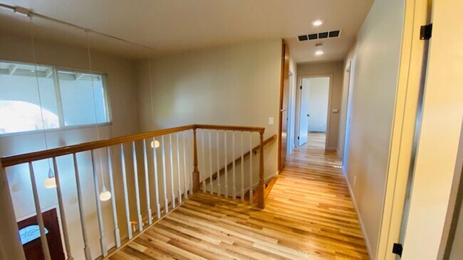 Building Photo - Gorgeous 4BD/2.5BA, Two-Story Home in Casa...