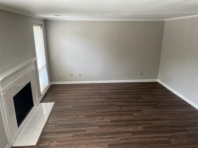 Building Photo - 1130 Riverbend Club Dr SE