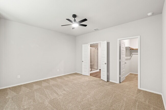 Building Photo - 250 Antelope Vly