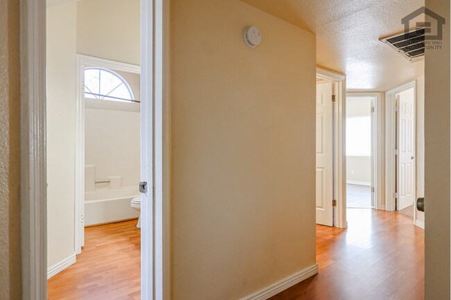 Building Photo - 3Bed/2Bath House at 59th Ave/Union Hills! Ready for Immediate Move-In!