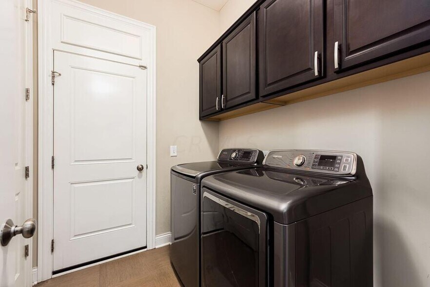 Washer Dryer - 4194 Troutbrook Dr