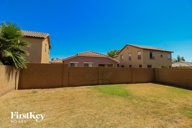 Building Photo - 14767 W Poinsettia Dr