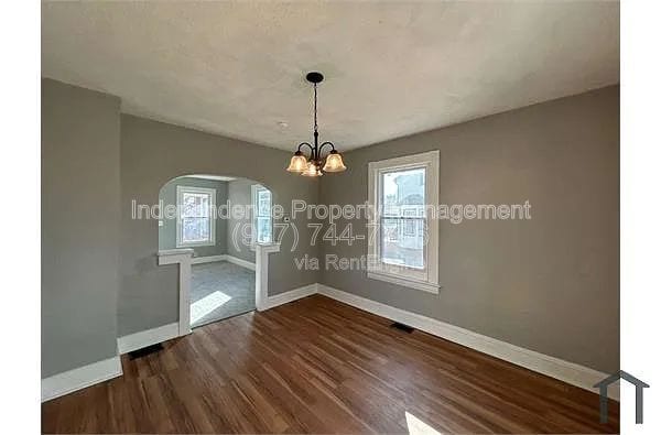 Building Photo - 1813 E 30th St