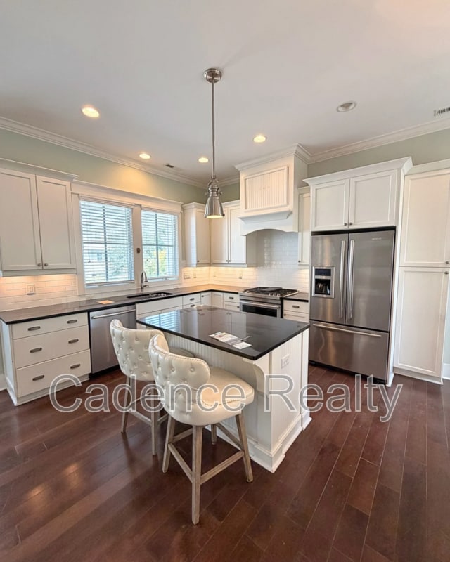 Building Photo - 1712 Tearthumb Ct