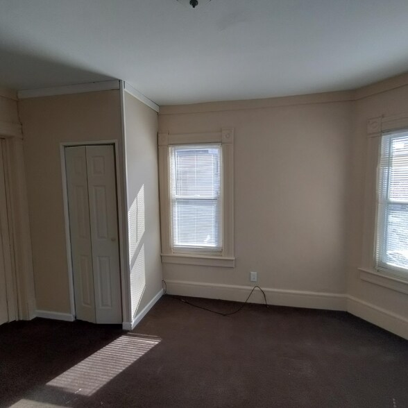 Building Photo - 39 Wendell Pl